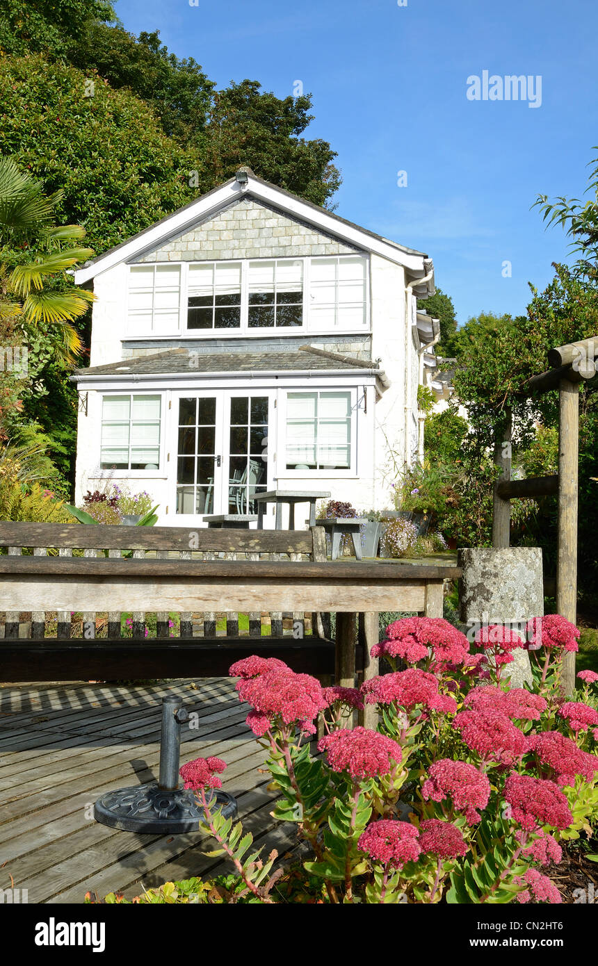 Ein Ferienhaus in der Ortschaft Durgan am Helford River in Cornwall, Großbritannien Stockfoto