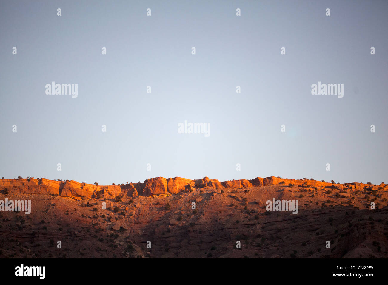 Malerisch mit Felsen und blauem Himmel Stockfoto