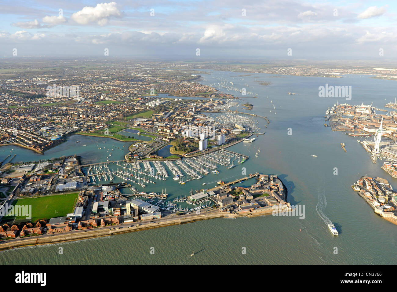 Luftbild zeigt Portsmouth Harbour Stockfoto