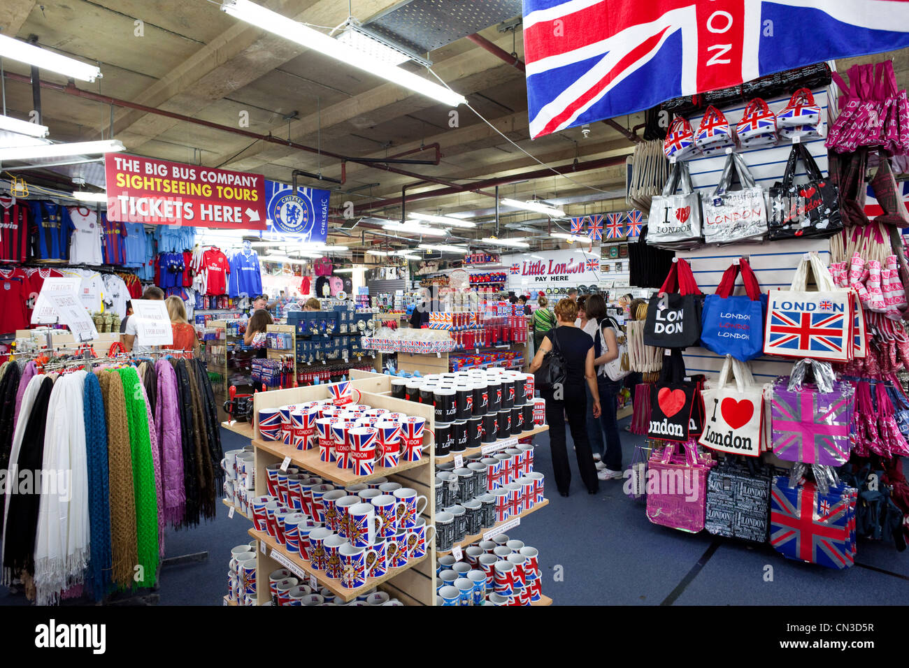 England, London, Piccadilly Circus, Souvenir Shop Interieur