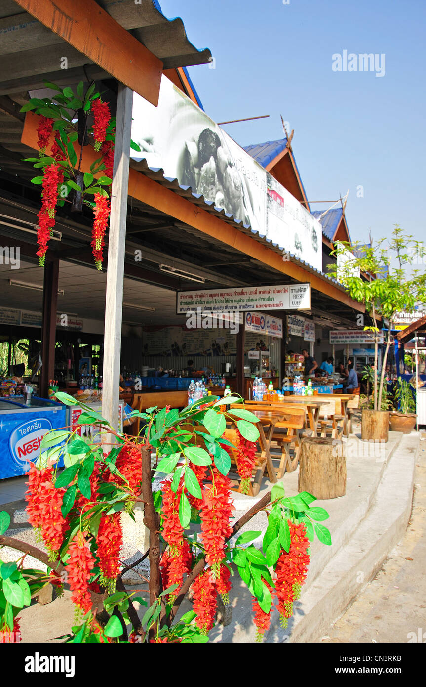 Restaurant im Wieng Pa Pao heiße Frühlinge, Chiang Rai, Provinz Chiang Rai, Thailand Stockfoto