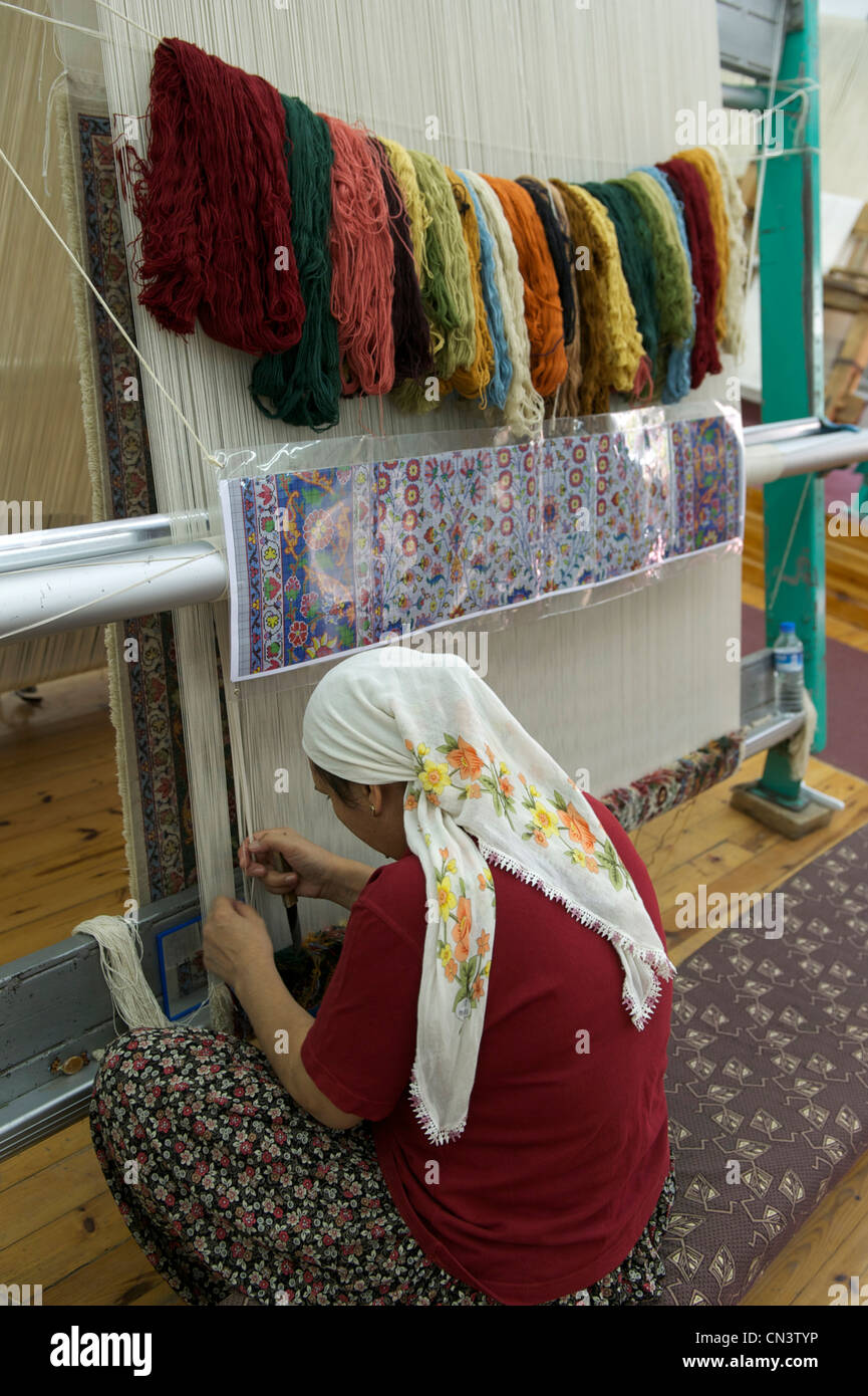 Türkei, Zentral-Anatolien, Kappadokien, Tal von Göreme, Avanos, Teppich-Fabrik und Geschäft Stockfoto