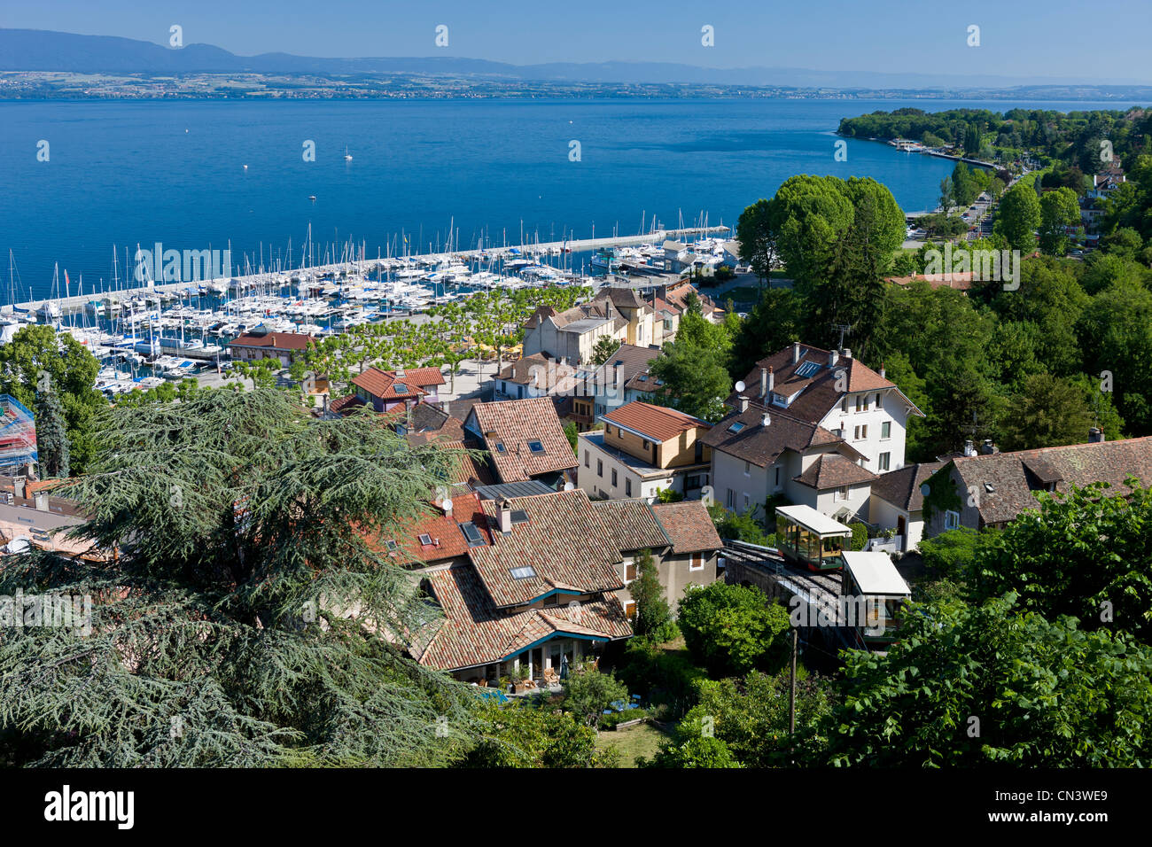 Frankreich, Haute Savoie, Chablais, Thonon-Les-Bains, die Seilbahn und den Genfersee Stockfoto