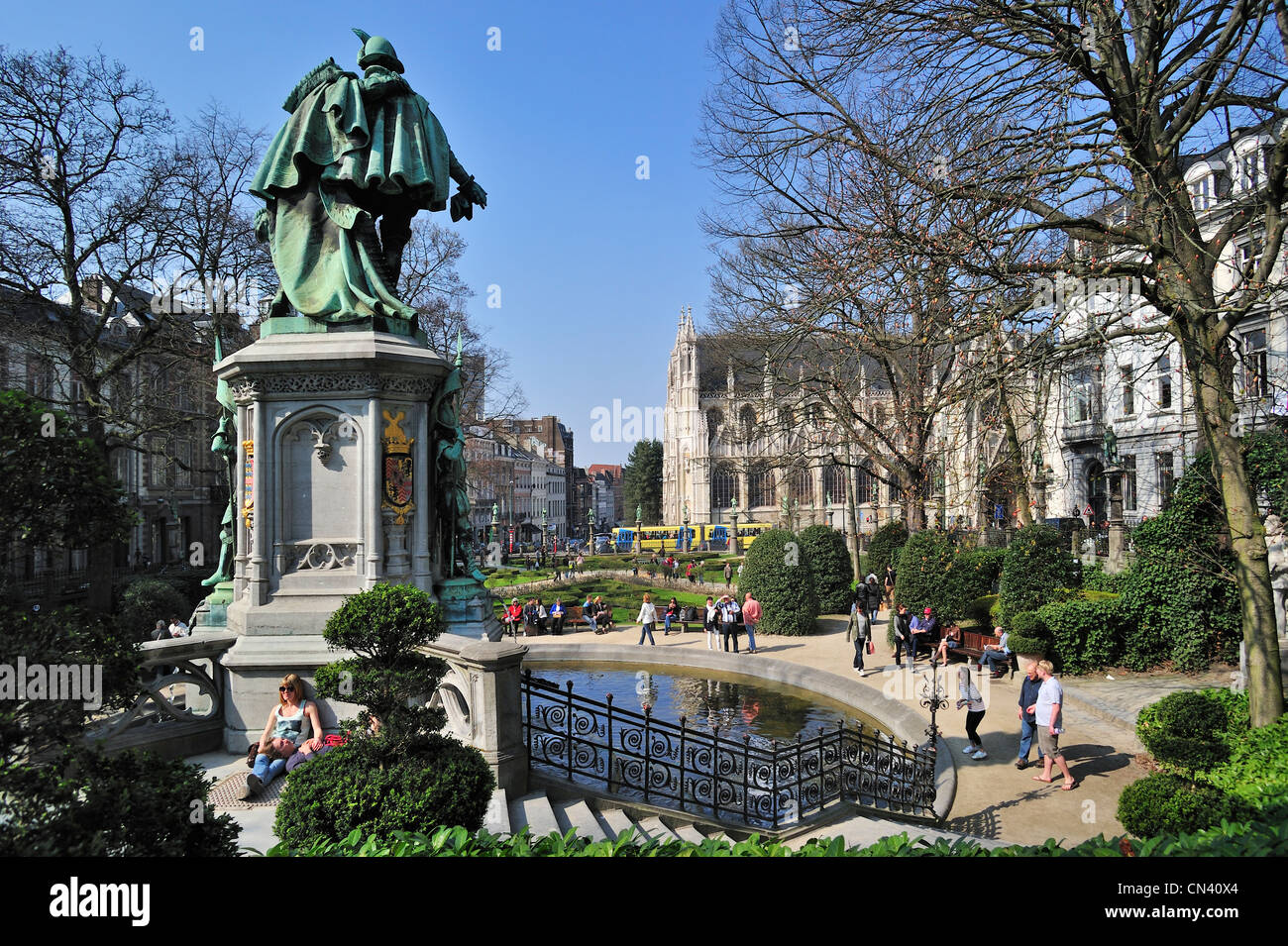 Statue von Egmont und Horne am Petit Sablon-Platz / Kleine Zavel park in Brüssel, Belgien Stockfoto