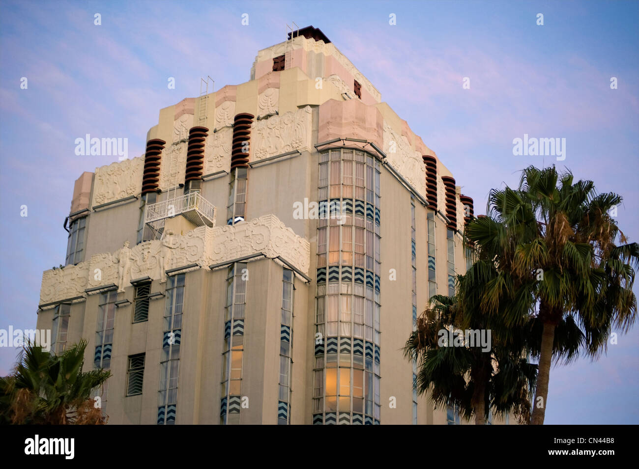 Das Art-déco-Sunset Tower Hotel auf dem Sunset Strip in Los Angeles, CA Stockfoto
