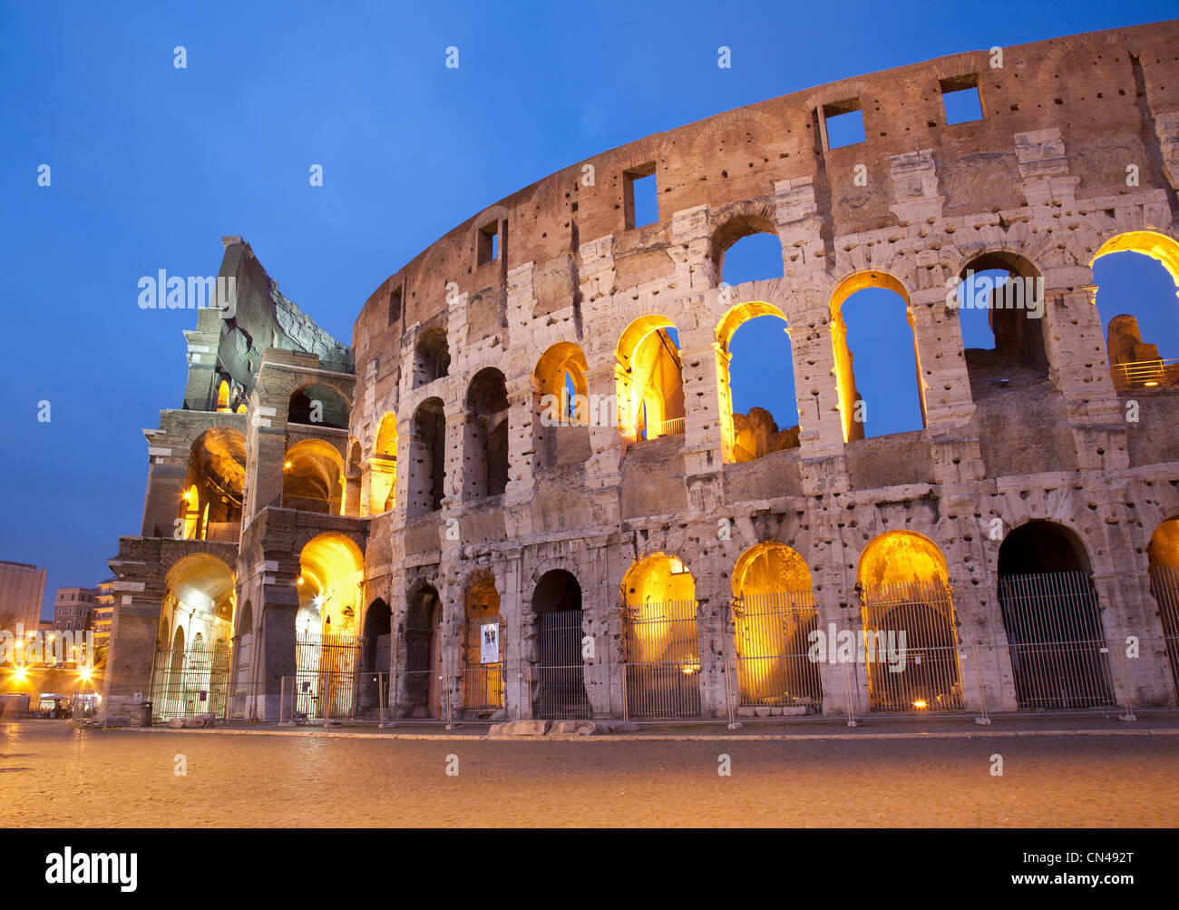 Rom - Kolosseum Abend Stockfoto