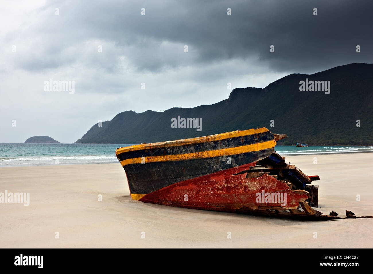 Schiff Wrack auf Con Son Beach, Con Dao Island, Vietnam Stockfoto