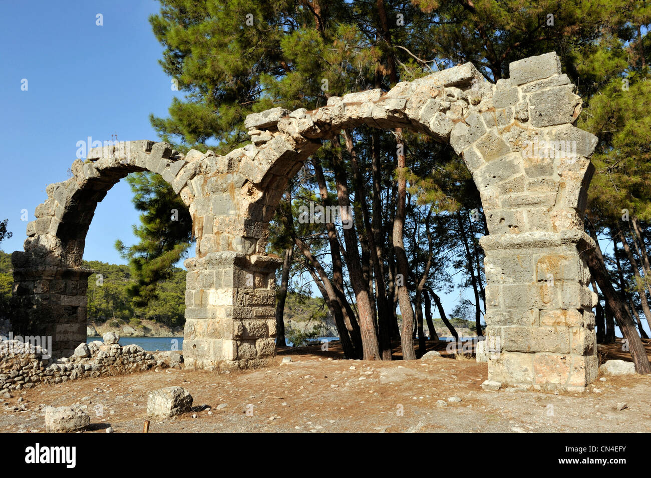 Türkei, Mittelmeerregion, türkische Riviera, Phaselis Website, Aquädukt Stockfoto