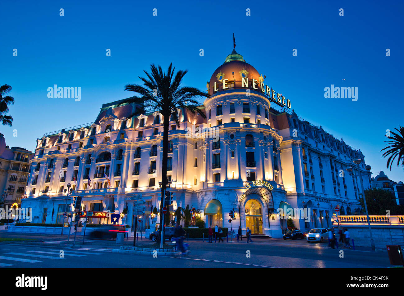 Frankreich, Alpes Maritimes, Nizza Promenade des Anglais, Hotel Negresco Stockfoto