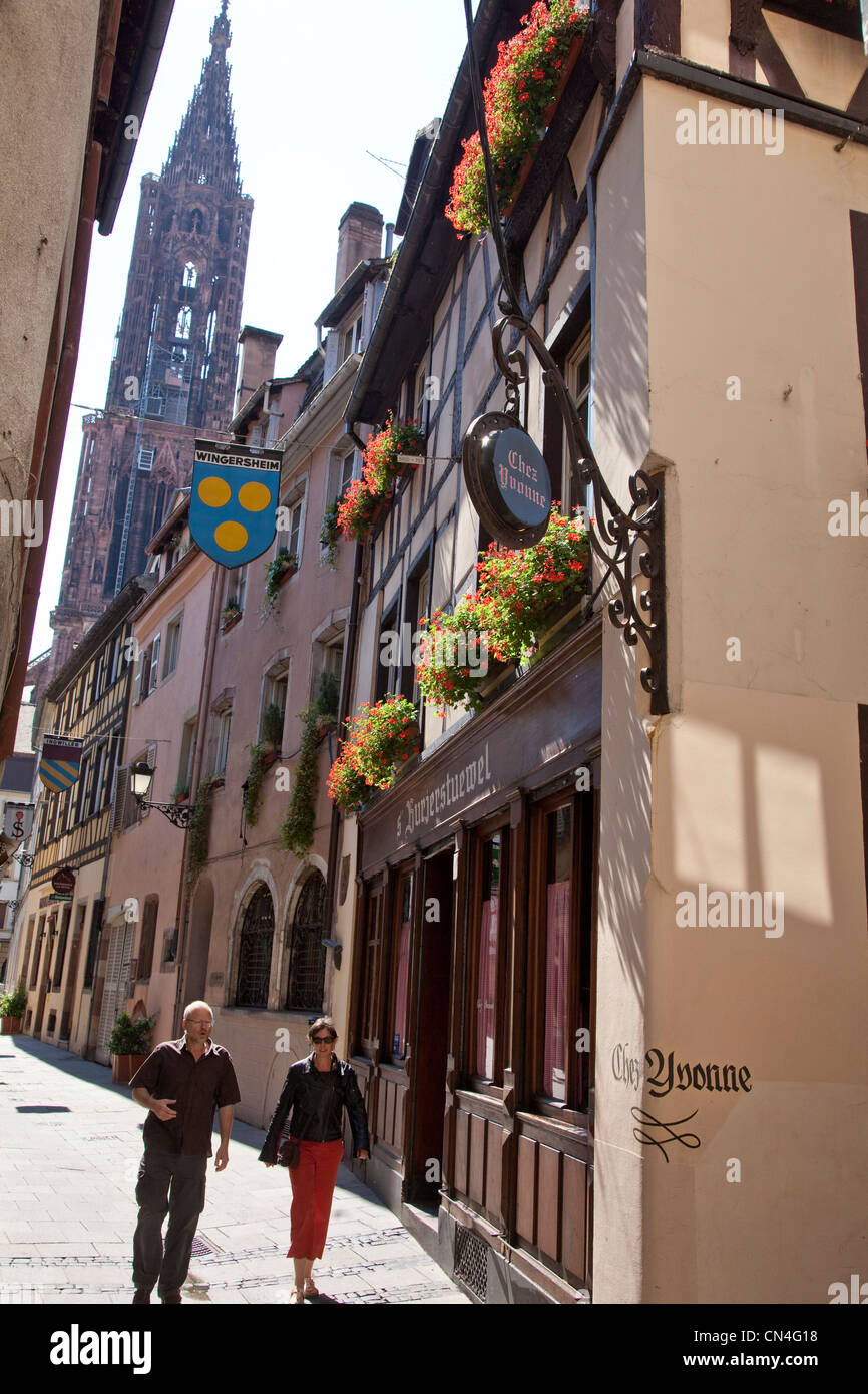 Frankreich, Bas Rhin, Straßburg, Chez Yvonne Restaurant in der Nähe der Kathedrale Stockfoto