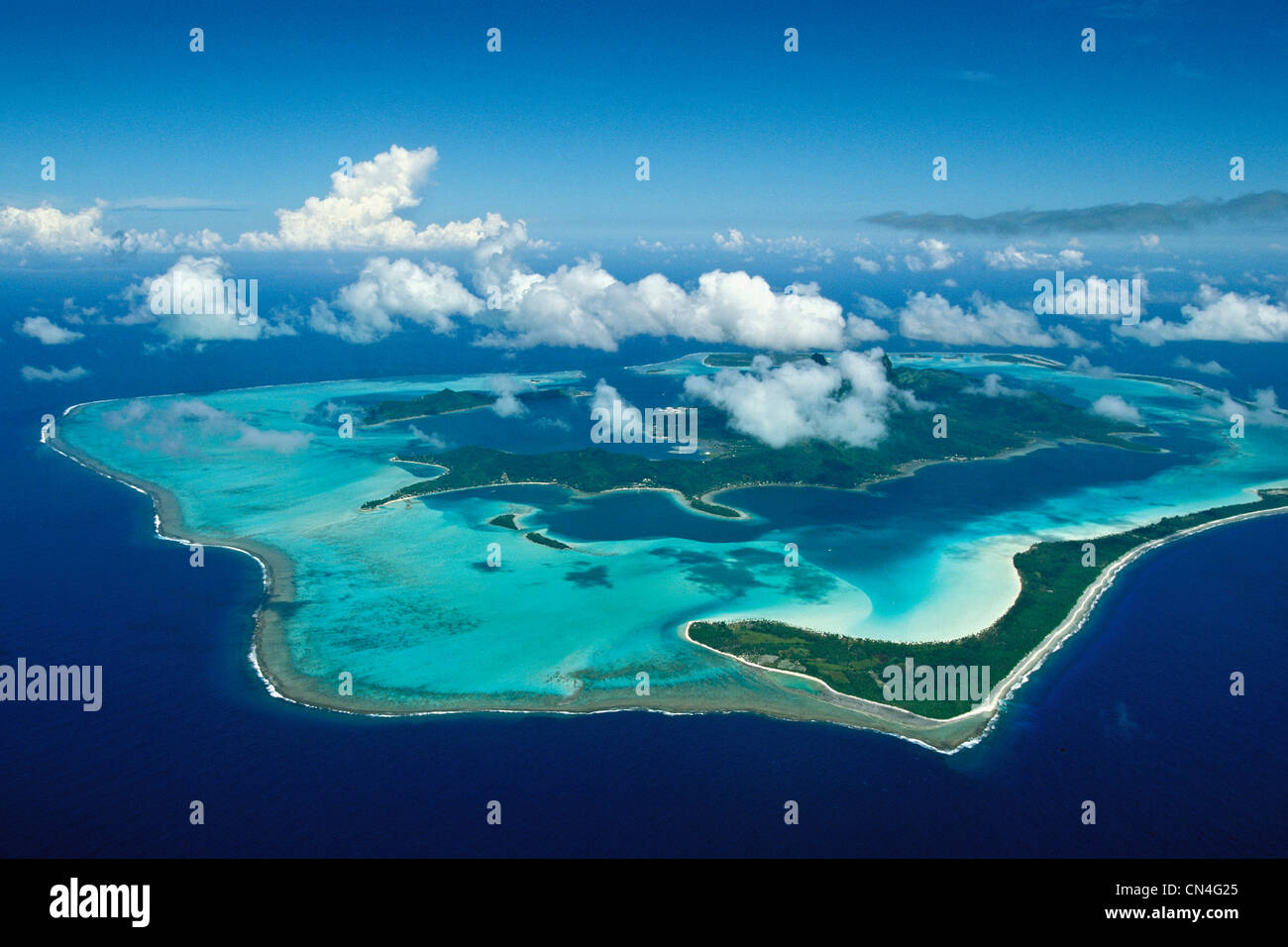 Frankreich, Französisch-Polynesien, Leeward Inseln, Bora Bora (Luftbild) Stockfoto