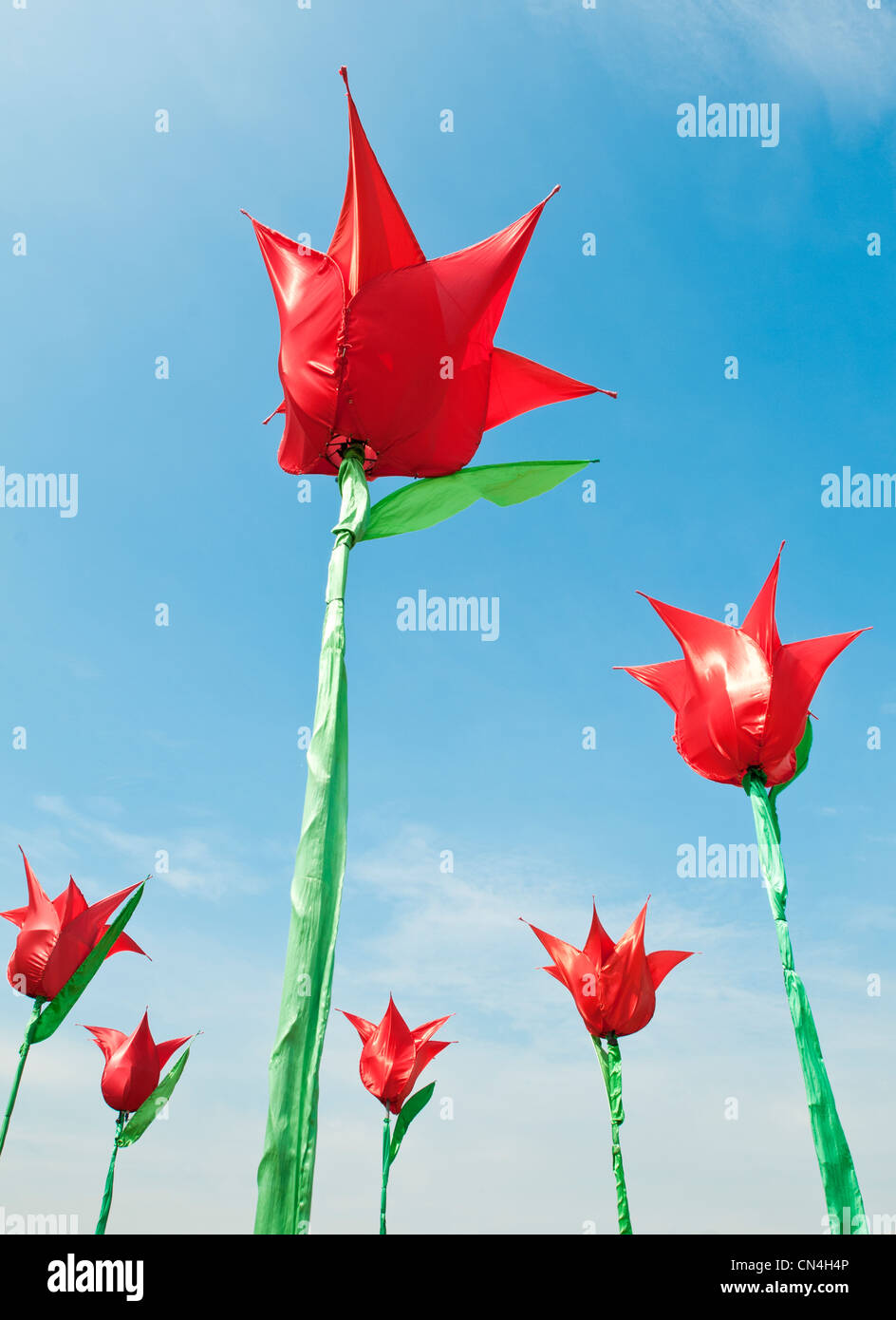 Plastik "Tulpen" auf dem WOMAD Festival, UK, Juli 2011 Stockfoto