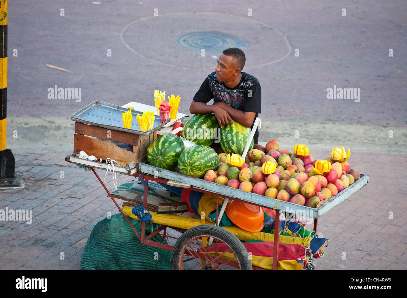 Bolivar-Abteilung, Kolumbien, Cartagena, La Matuna Viertel, Obst-Verkäufer Stockfoto