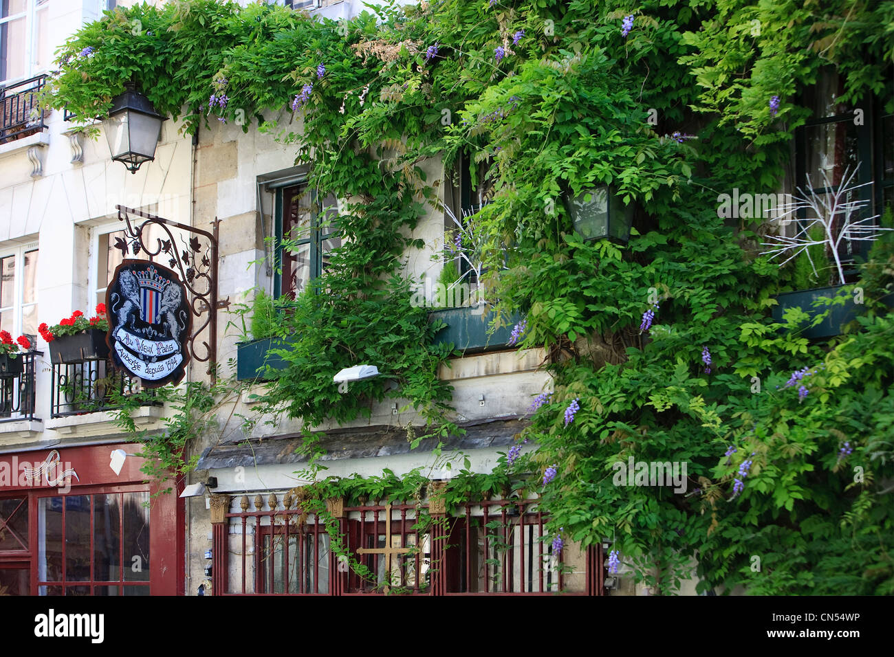 Frankreich, Paris, Ile De La Cite, Au Vieux Paris d'Arcole Restaurant befindet sich in 24 Rue Chanoinesse Stockfoto