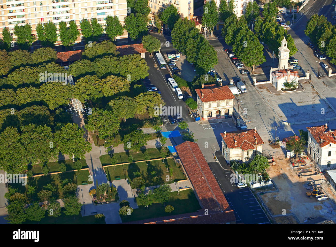 Bouches du Rhone, Marseille, Frankreich, 15. Bezirk, St. Louis, Website der Schlachthöfe, die zweite-Chance-Schule (Luftbild) Stockfoto