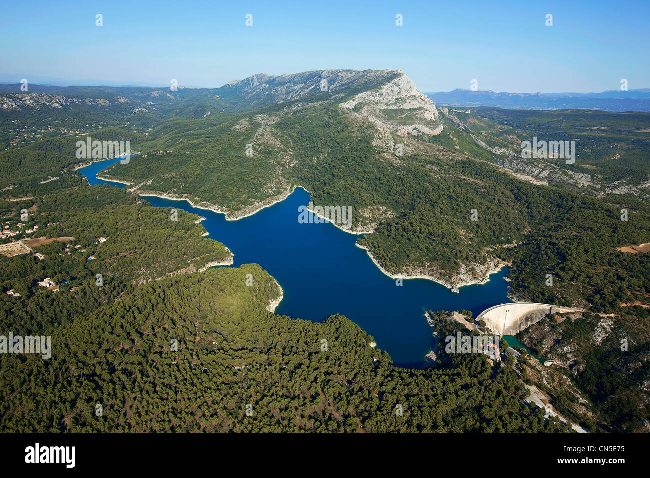 Frankreich, liefern Bouches du Rhone, Pays d ' Aix, Saint Marc Jaumegarde, dam und Lac de Bimont, arbeiten und Wasser des Canal de Stockfoto