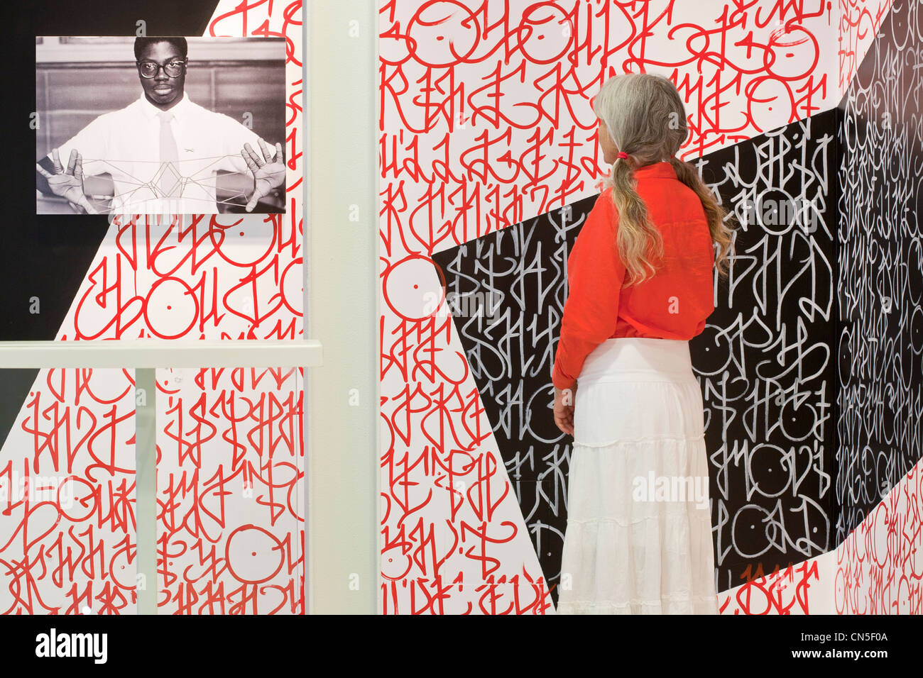 Israel, Tel Aviv, Bereich Weltkulturerbe von UNESCO, Bialik Square, Beit Ha'ir, alten Stadthaus vom Architekten M. Architektin Stockfoto