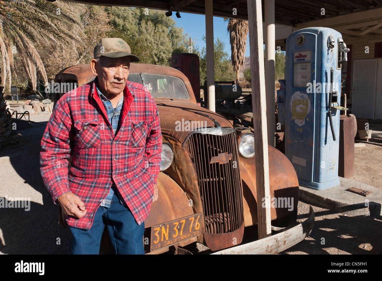 USA, California, Shoshone, alte Tankstelle Stockfoto