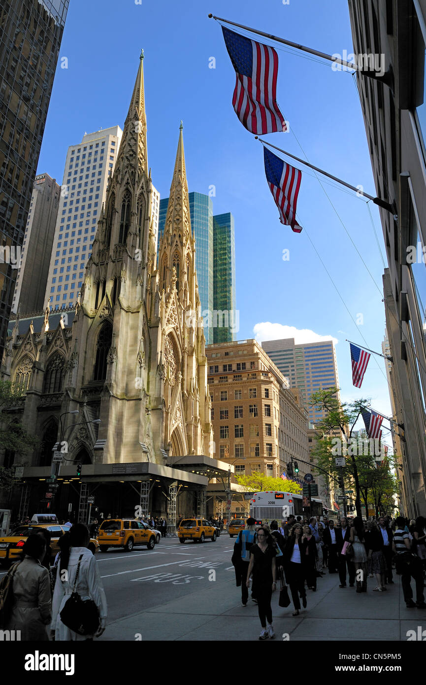 Vereinigte Staaten, New York City, Manhattan, Midtown, Saint Patrick-Kathedrale auf der 5th Avenue Stockfoto