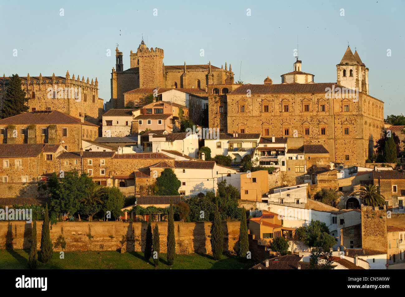 Spanien, Extremadura, Caceres, Altstadt Weltkulturerbe der UNESCO, Stadt, umgeben von Wällen der arabischen Ursprungs bildet ein Stockfoto