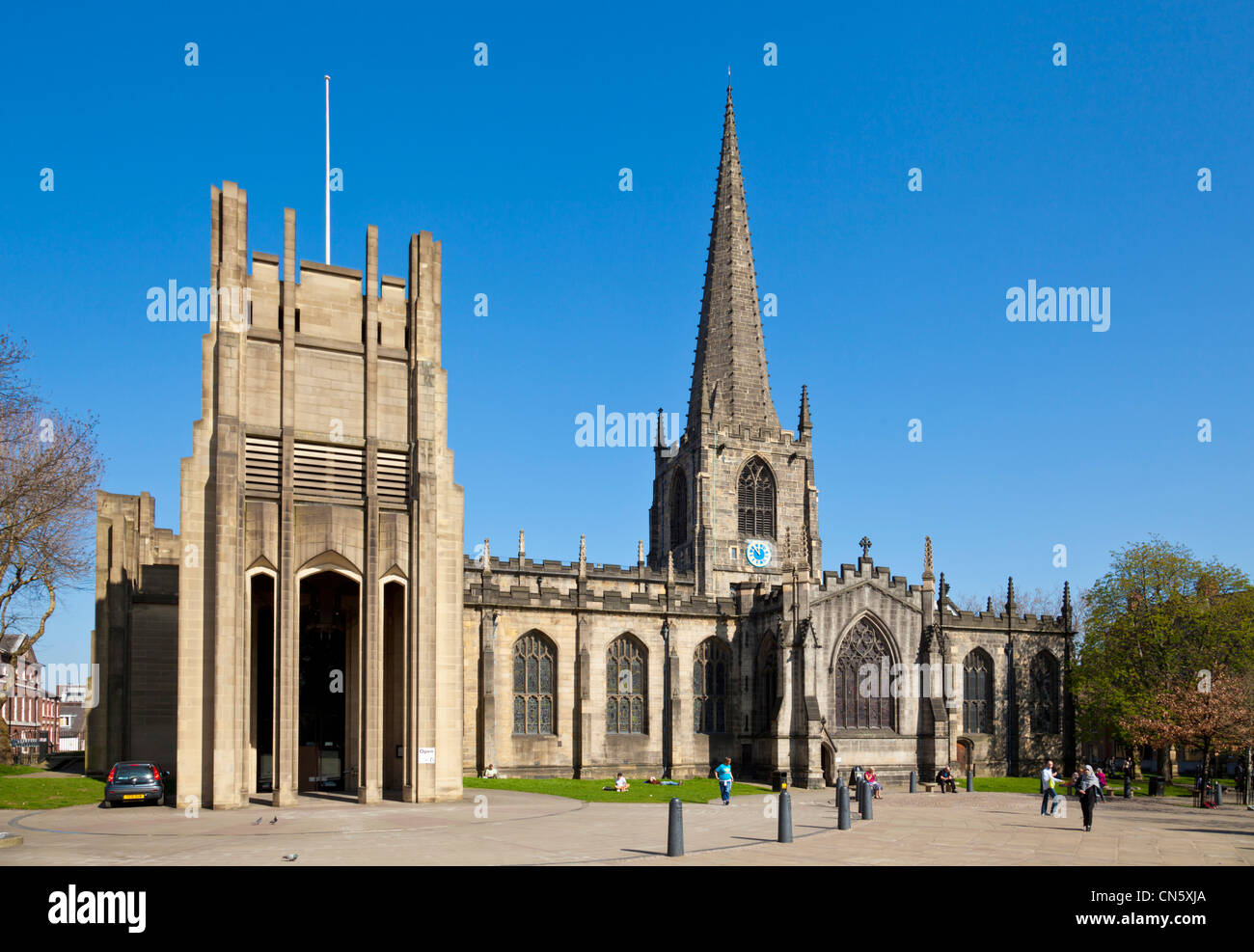 Kathedrale von Sheffield Kirche St. Peter und Paul Kirche street Sheffield South Yorkshire England uk gb Europa Stockfoto