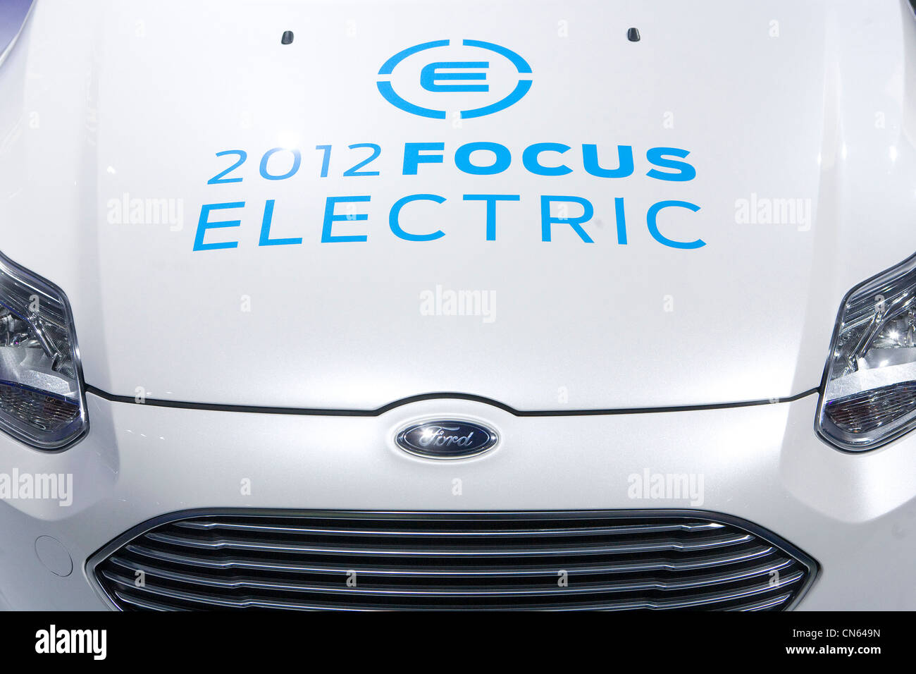Alle elektrischen Ford Focus auf dem Display an der Washington Auto Show 2012. Stockfoto