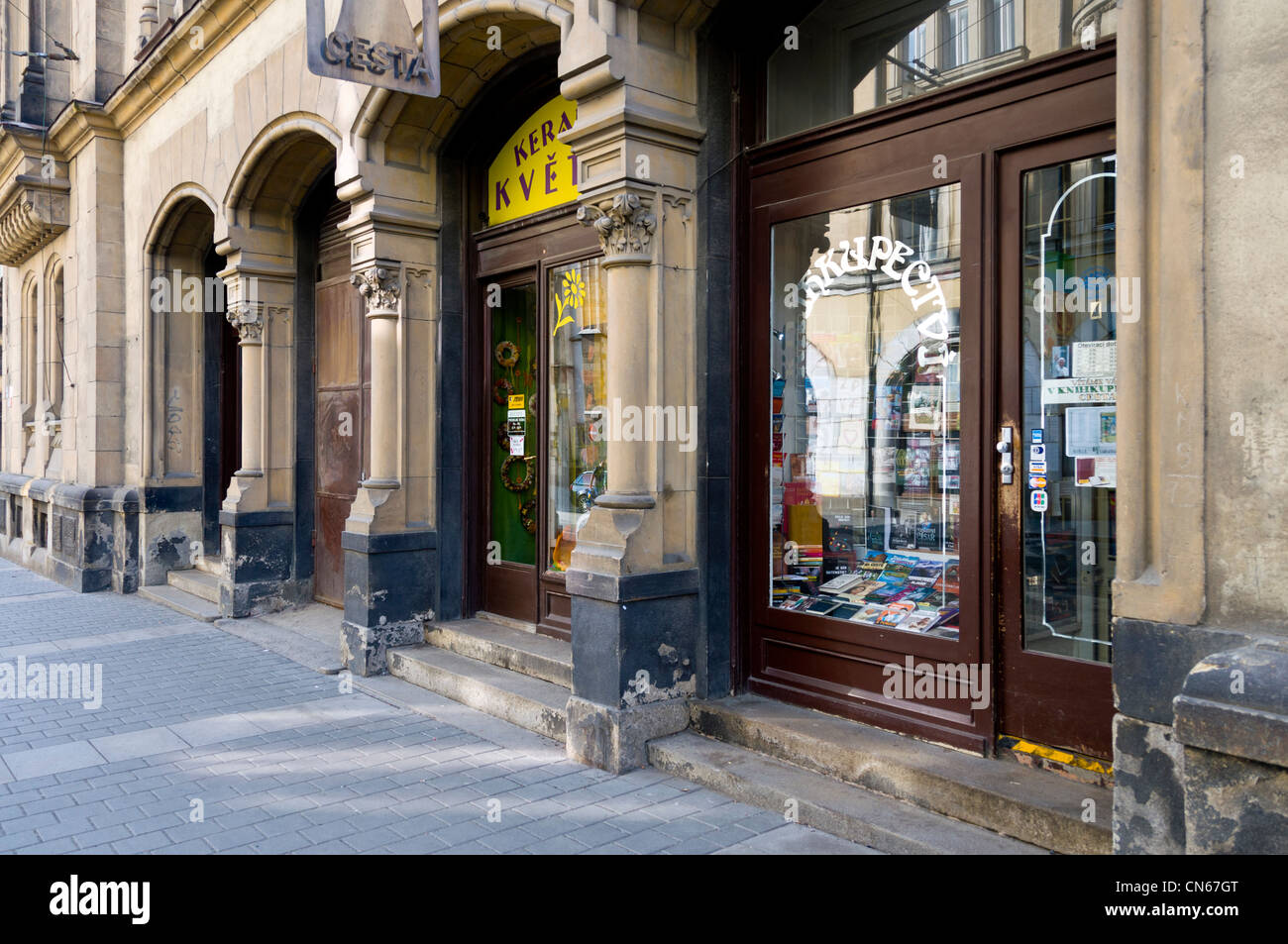 Foto von typischen Antiquitätengeschäfte in der alten Stadt Brünn. Brünn ist die 2. größte Stadt in der Tschechischen Republik Stockfoto