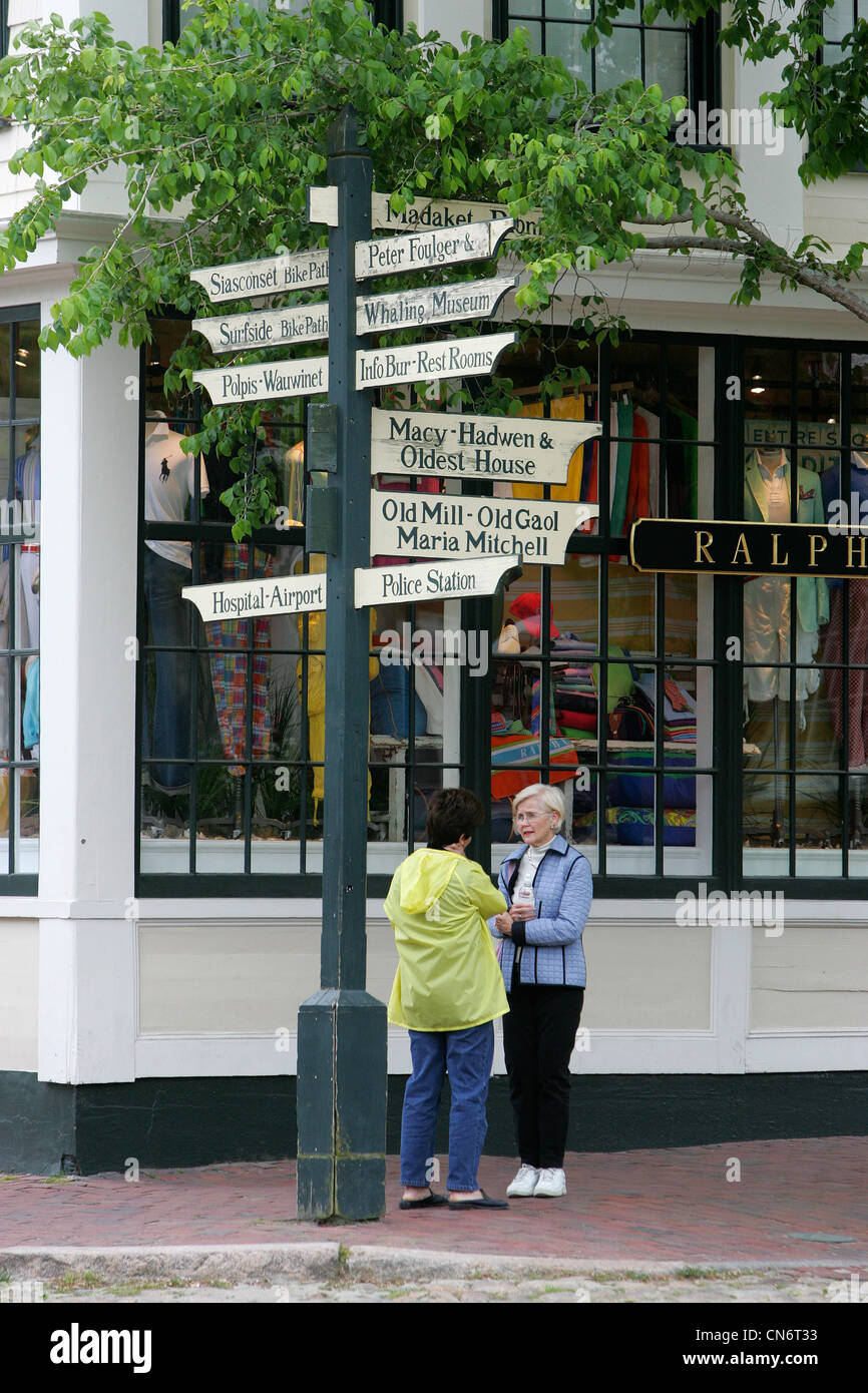 Straßenecke, Nantucket, Massachusetts Stockfoto
