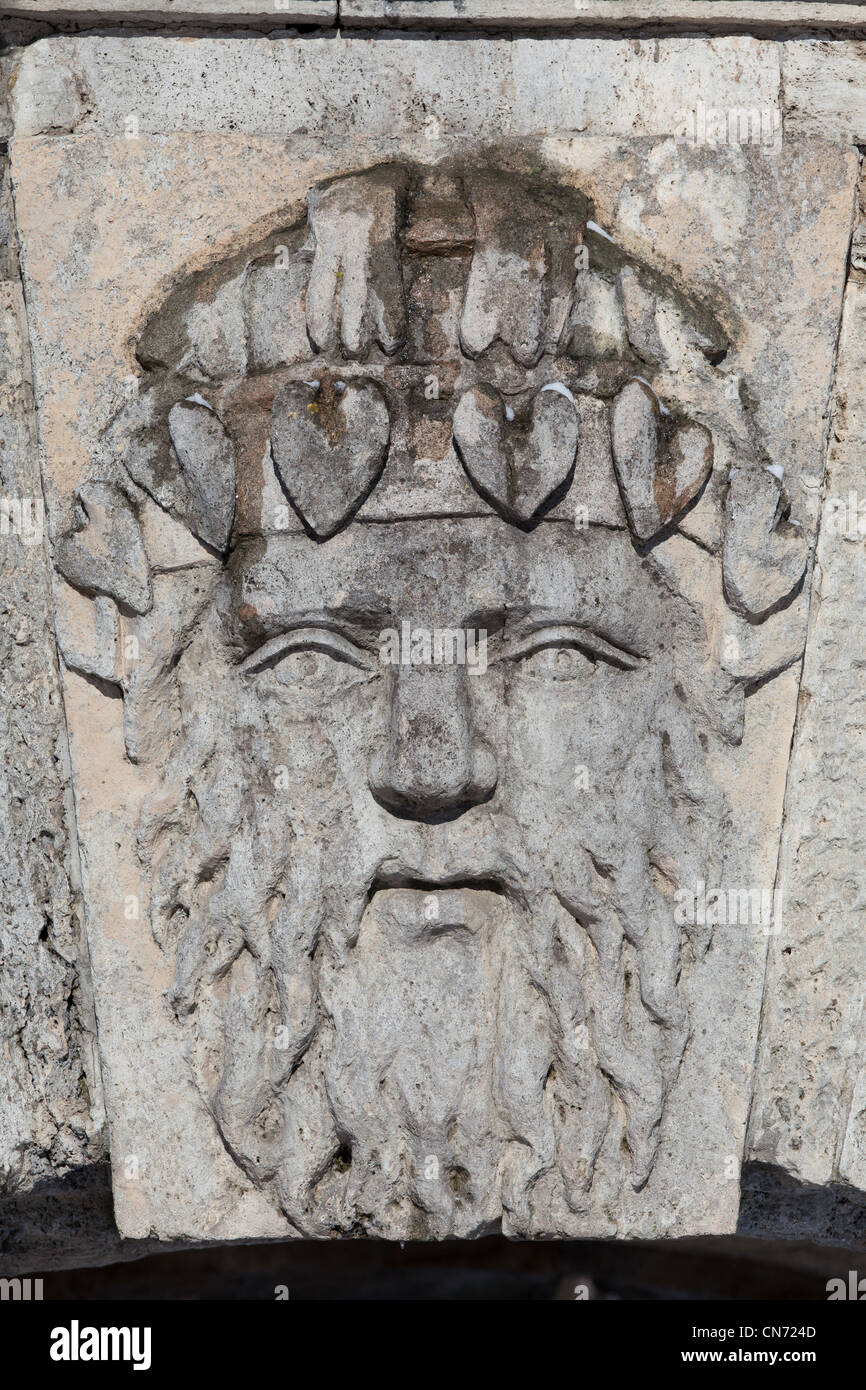Masken der klassischen Gottheiten, hängenden Garten & Rampe, TSARSKOYE SELO, PUSCHKIN, Sankt-Petersburg Stockfoto
