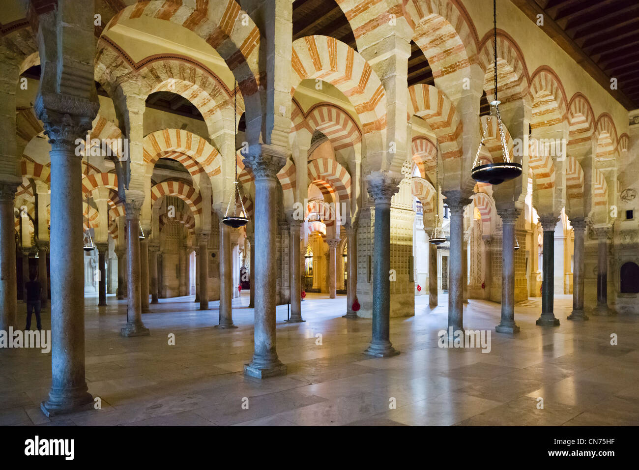 Innenraum der Mezquita (-Moschee-Kathedrale), Córdoba, Andalusien, Spanien Stockfoto