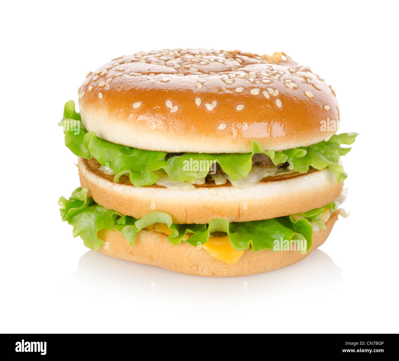 Fast-Food. Cheeseburger isoliert auf weißem Hintergrund Stockfoto