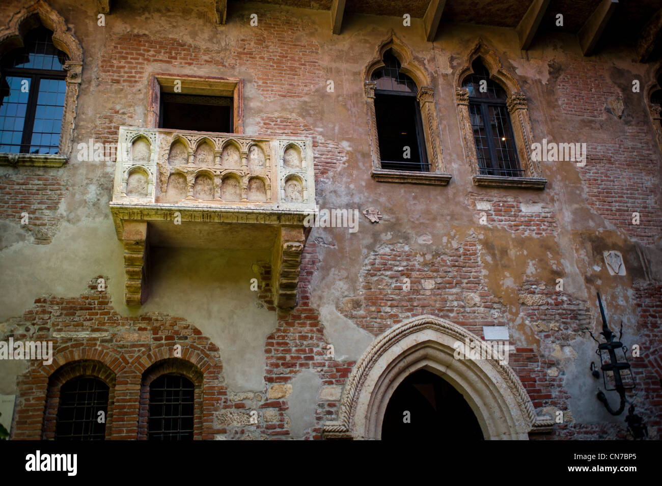 Balkon, wo Romeo Juliet, nach der Legende, in Verona, Italien umworben Stockfoto