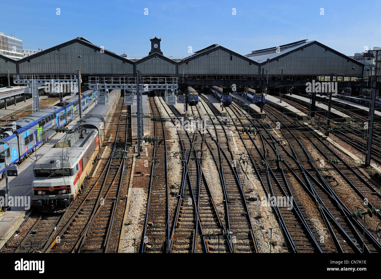 Frankreich, Paris, Gare Saint-Lazare Bahnhof gesehen von der Place de l ' Europe Stockfoto