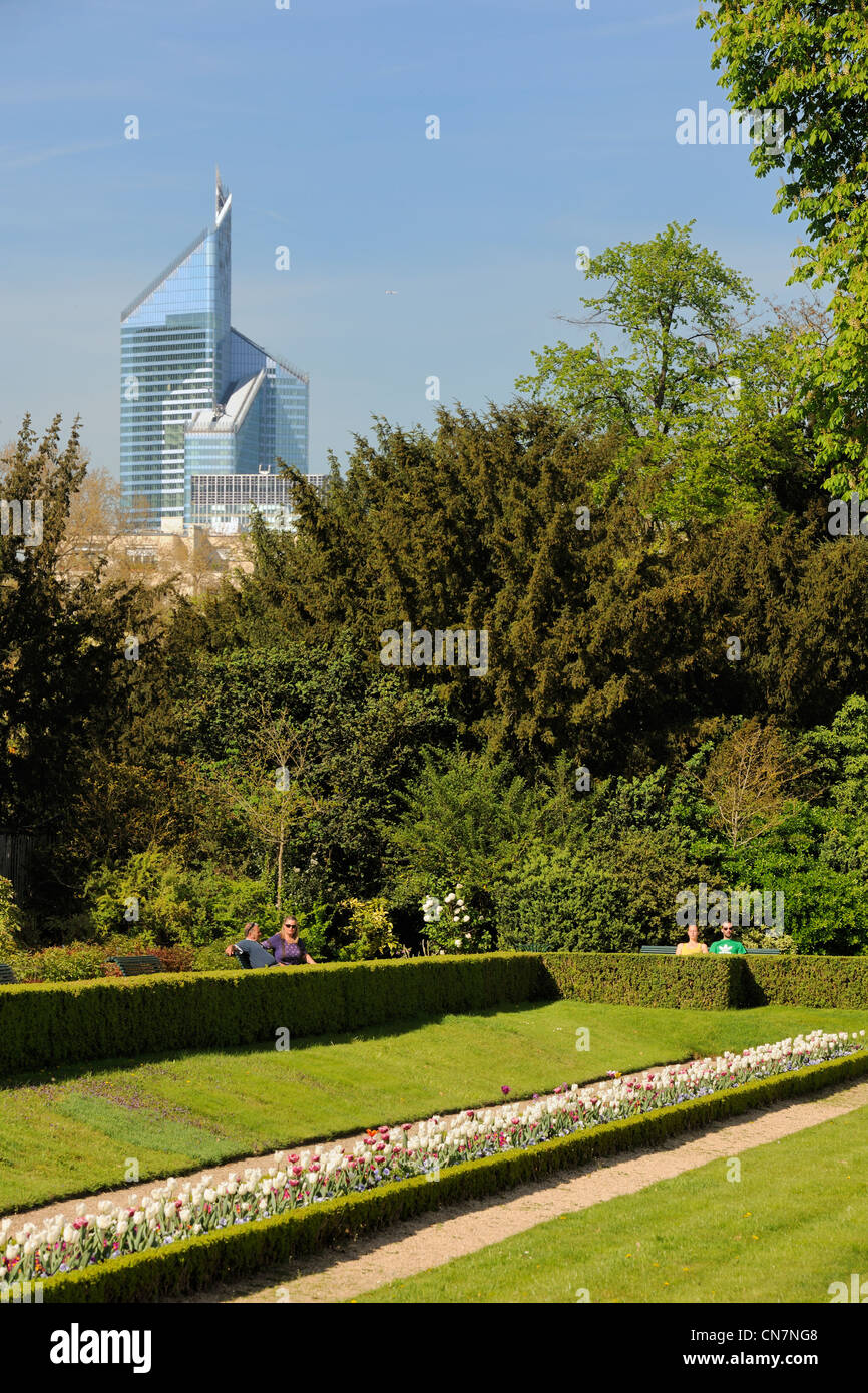 Frankreich, Paris, Bois De Boulogne, Parc de Bagatelle und La Wehrtürme Stockfoto