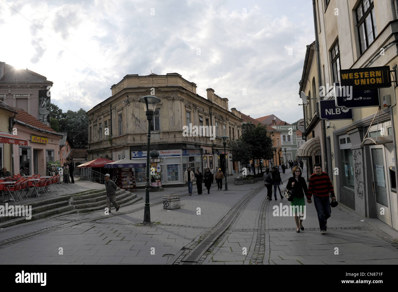 Zentrum von Tuzla, Bosnien und Herzegowina Stockfotografie Alamy
