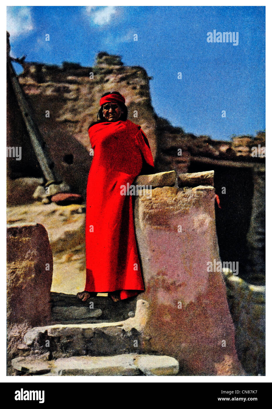 Zuerst veröffentlicht Heimat 1916 Hopi Stamm indischen rote Decke Mann junge Männchen Stockfoto