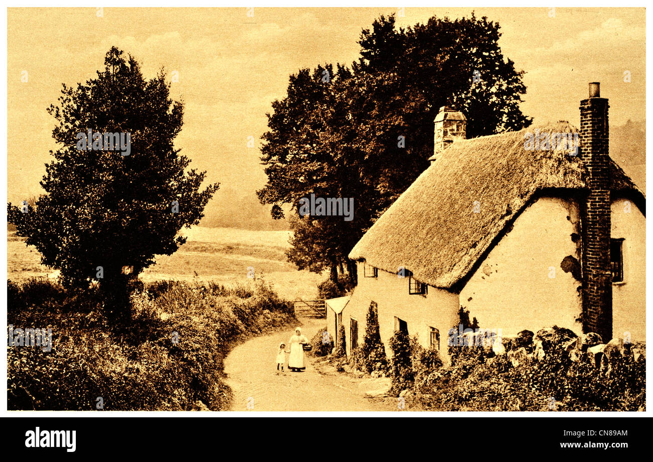 Erste veröffentlichte 1915 grau Home Lustleigh Devonshire Thatch Häuschen Stockfoto