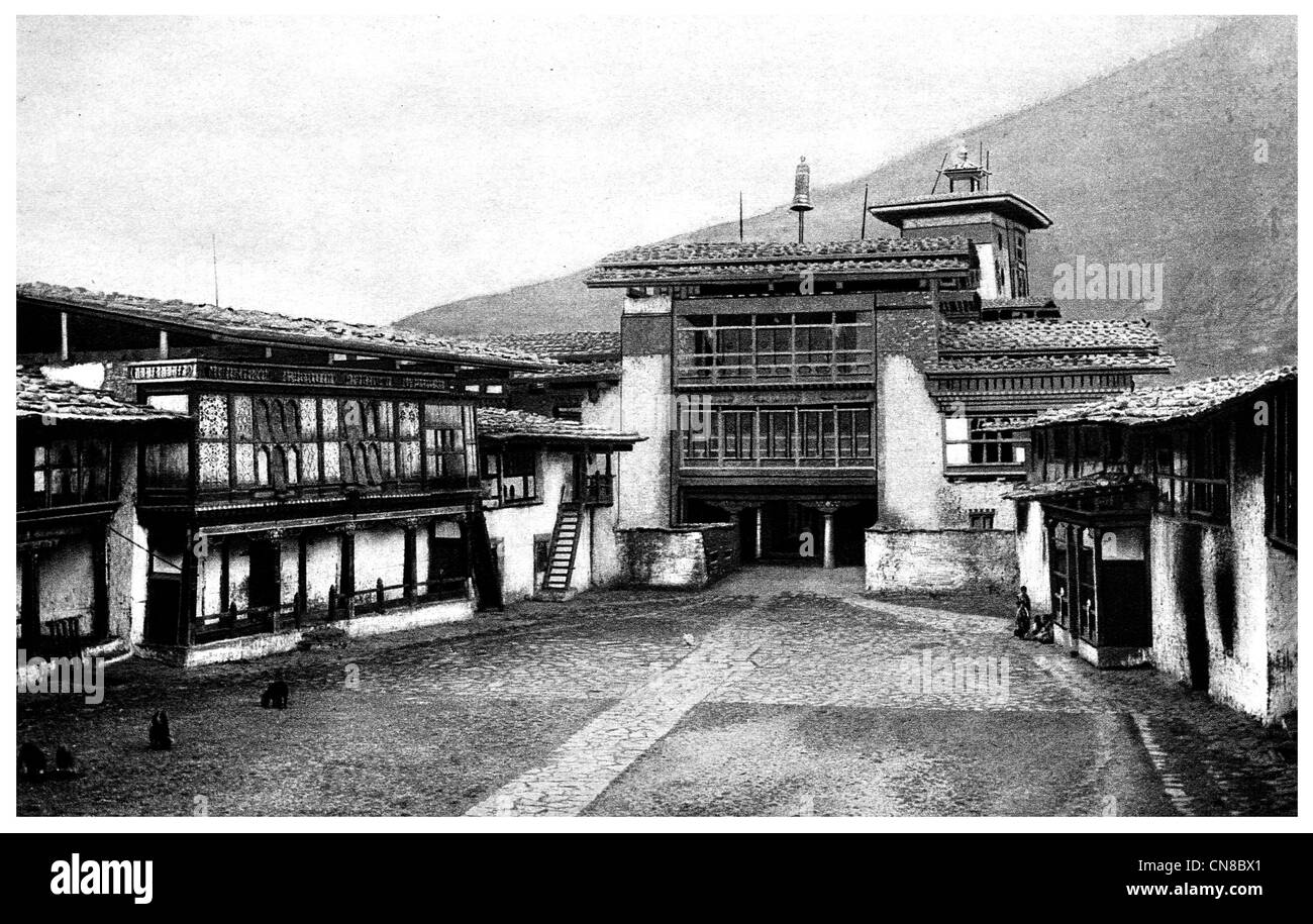 Zuerst veröffentlicht 1914 Angdu Pho Dong Schloss Bhutan-Hochburg Stockfoto