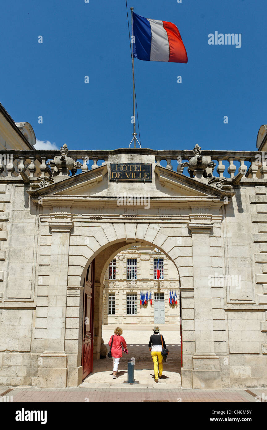 Meuse, Frankreich, Verdun, Rathaus, Herrenhaus inspiriert von 17. Jahrhundert Parisian Gebäude, Eingang von der Straße Stockfoto