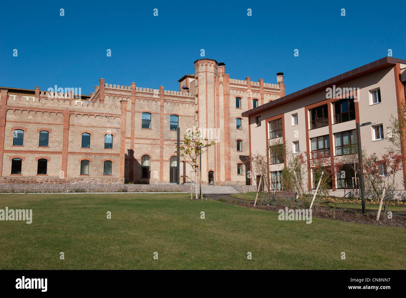 Frankreich, Bas Rhin, Mutzig, ehemalige Brauerei in Unternehmen Mitte rehabilitiert Stockfoto