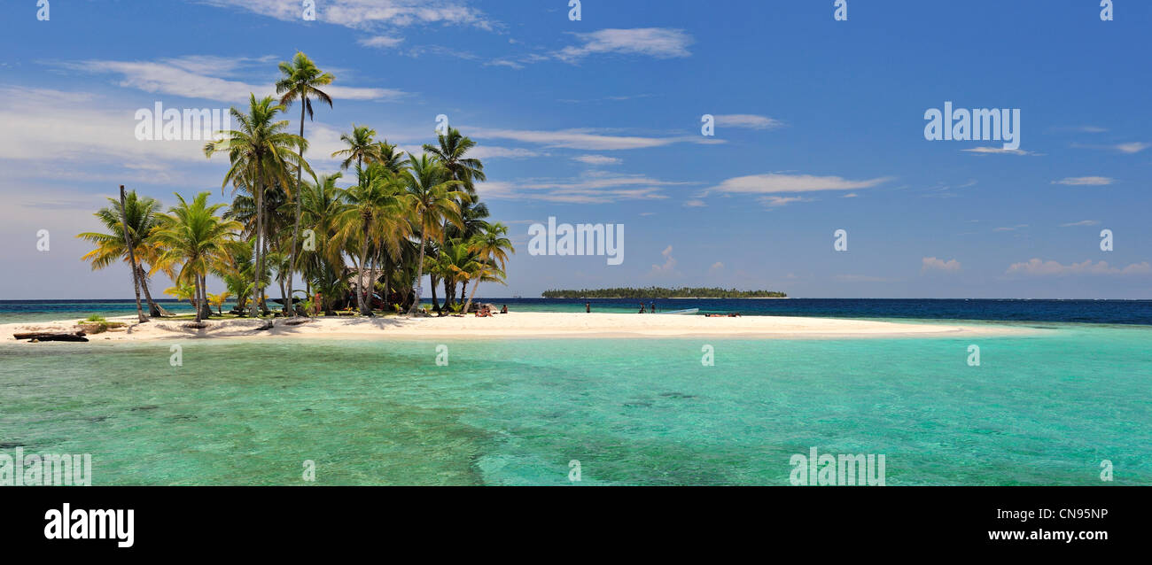 Panama, San Blas Archipel, autonome Gebiet Kuna Yala, Los Pelicanos Island, einer der 378 Inseln Stockfoto