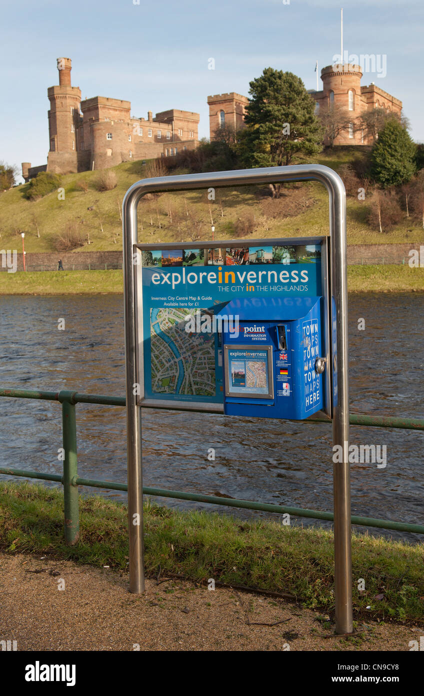 "Entdecken Inverness" Touristeninformation am Ness Walk, Inverness, Sottish Highlands, Schottland. Stockfoto