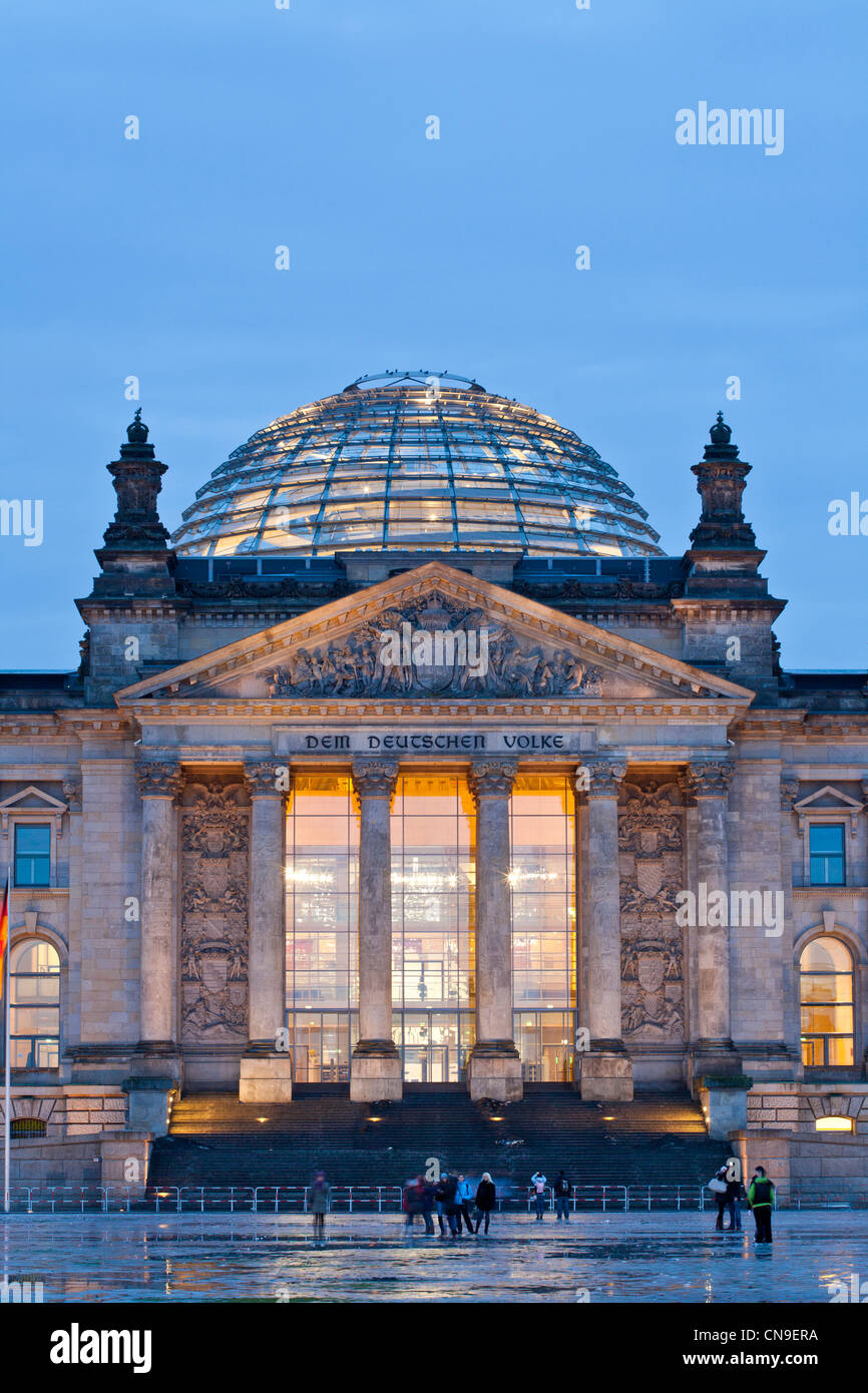 Deutschland, Berlin, den Reichstag oder Deutscher Bundestag, Deutschen Bundestages konzipiert ein Gebäude von Paul Wallot, eingeweiht Stockfoto