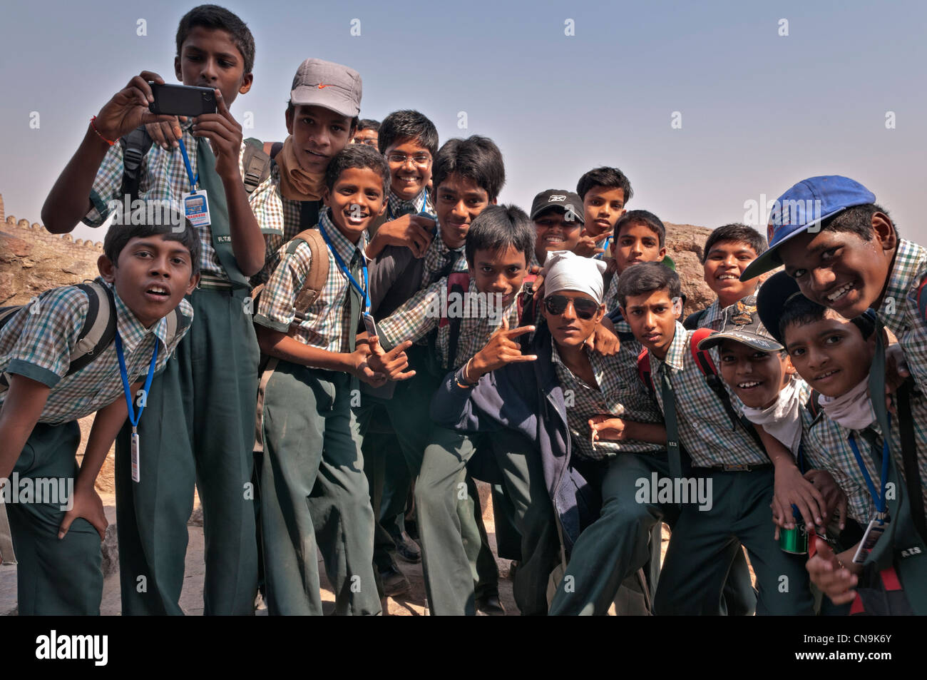 Schulkinder in Golconda Fort Hyderabad Andhra Pradesh, Indien Stockfoto