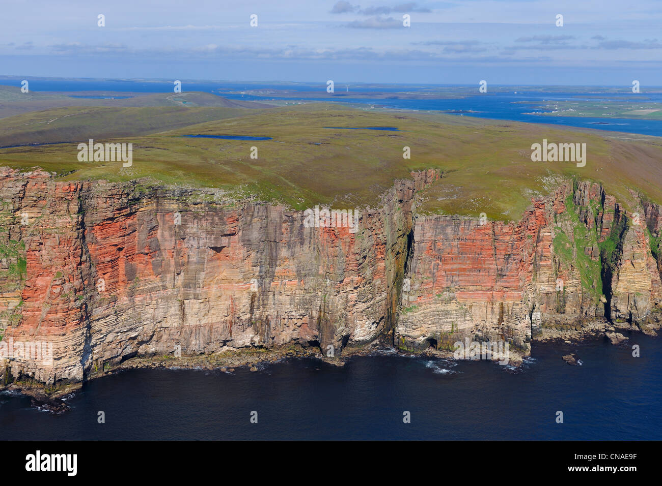 Großbritannien, Schottland, Orkney-Inseln, Klippen der Insel Hoy an der Atlantikküste südlich von Rackwick und Scapa Flow Stockfoto