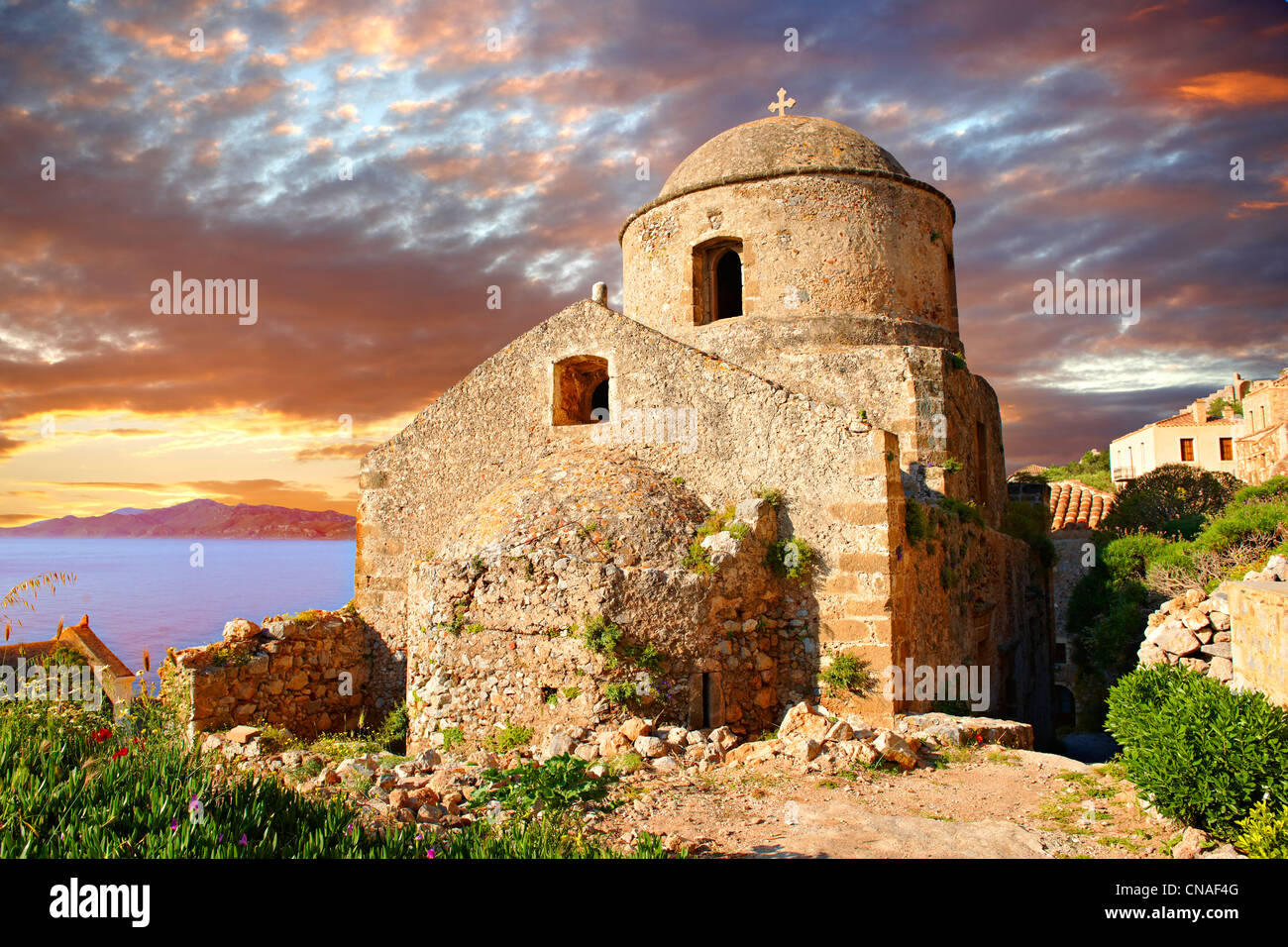 Mittelalterliche byzantinische orthodoxe Kirche von Monemvasia (Μονεμβασία), Peloponnes, Griechenland Stockfoto