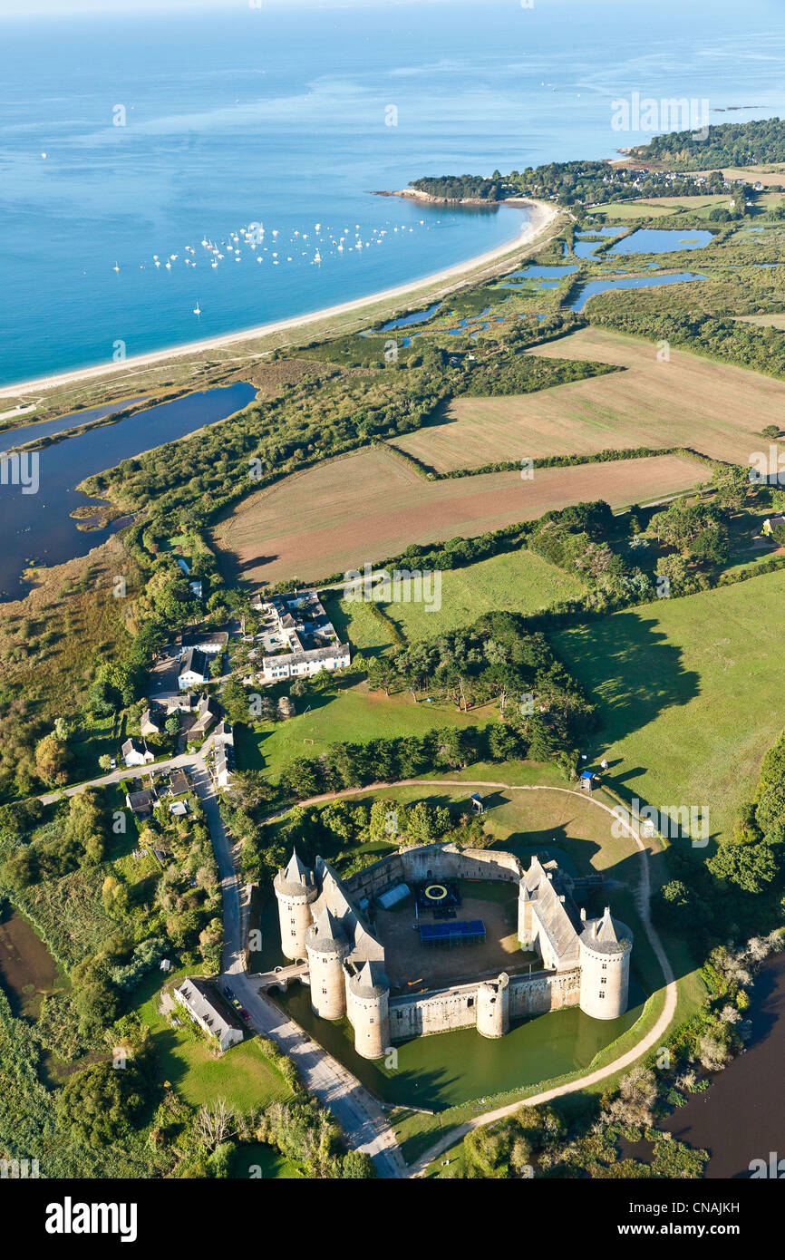 Frankreich, Morbihan, Presqu'Île de Rhuys, Sarzeau, Chateau de Suscinio (Luftbild) Stockfoto