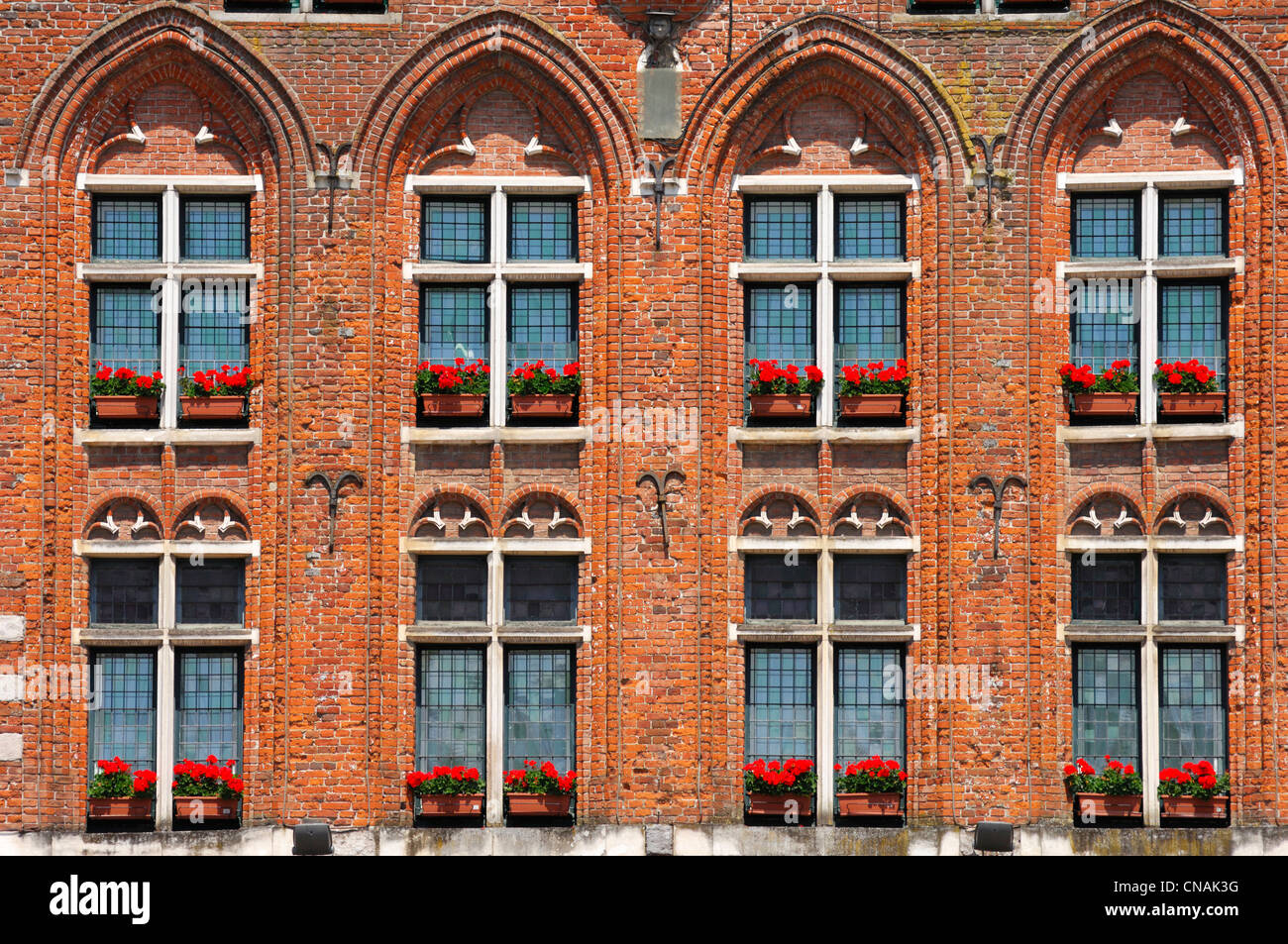 Frankreich, Baujahr Pas De Calais, Arras, Grand Place, roten Backsteinfassade des Hotel Les Trois Luppars das älteste Haus in Arras Stockfoto