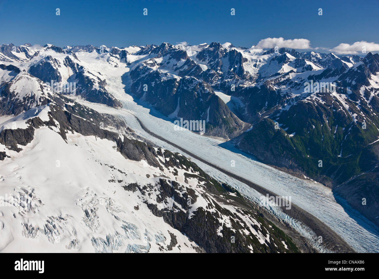 Luftbild von Ferebee Gletscher und dem Küstengebirge nördlich von Haines, südöstlichen Alaska, Sommer Stockfoto