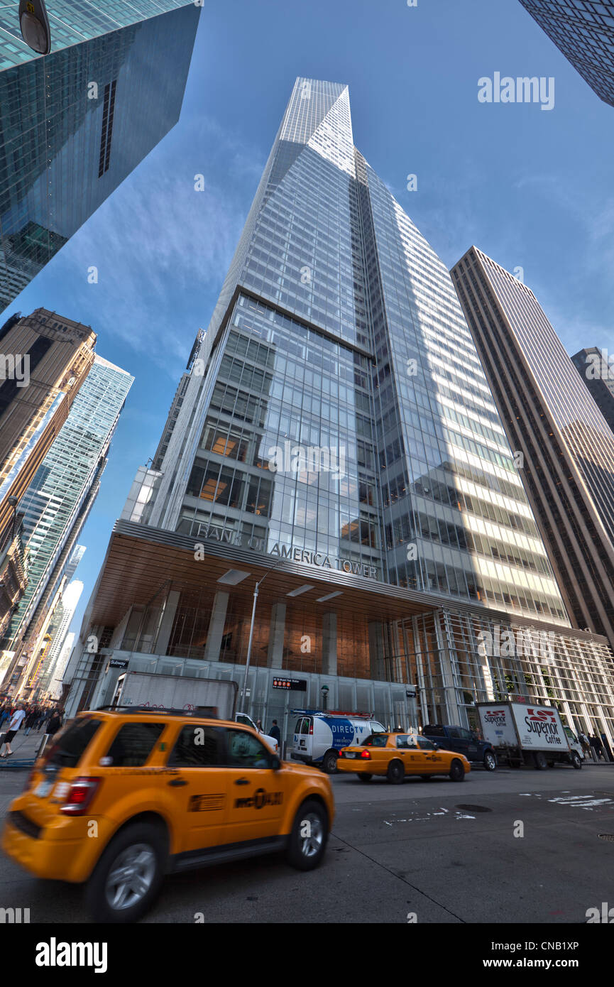 Bank of America Tower auf der Sixth Avenue in Manhattan, New York City Stockfoto